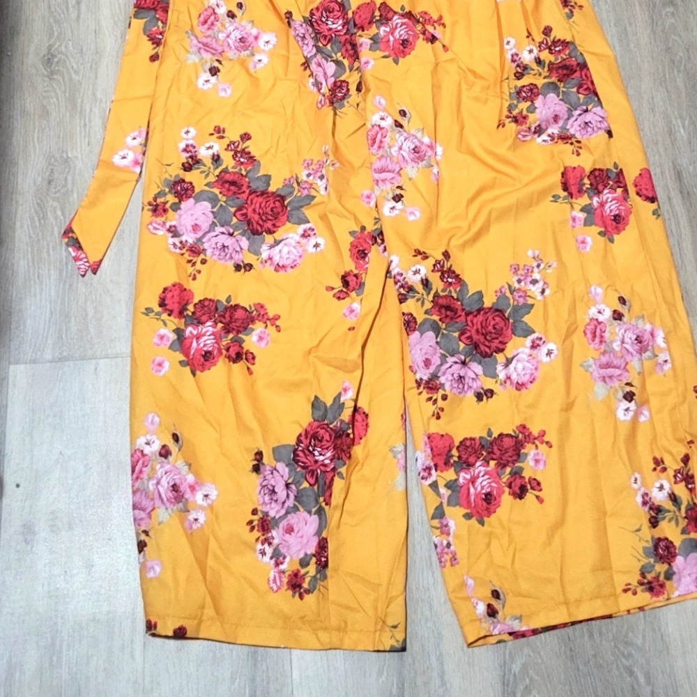 Jumpsuit - Picture 2 of 4